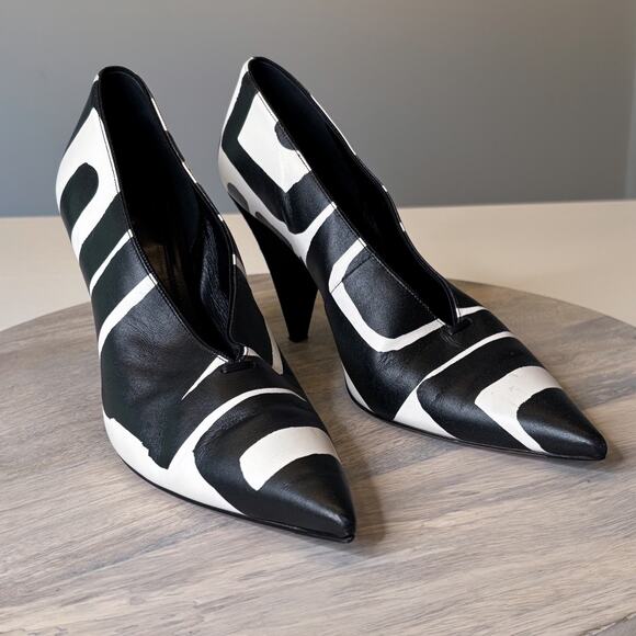 CELINE Paris Black White Graphic Leather Cone Heel Pumps Size 37 Made in Italy - Picture 1 of 14